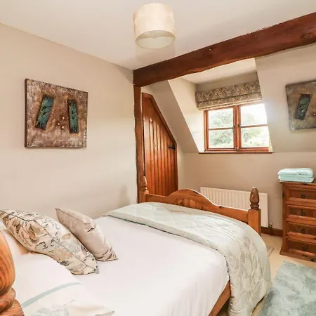 Holiday home Derrywater House *