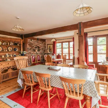Holiday home Derrywater House *